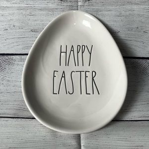 Rae Dunn Happy Easter dish